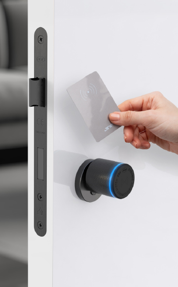 S90 | Cilindro Eletrónico